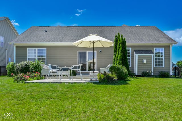 13848 Fieldcrest Drive, Mccordsville, IN 46055