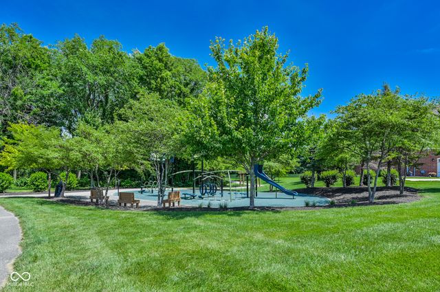 13848 Fieldcrest Drive, Mccordsville, IN 46055