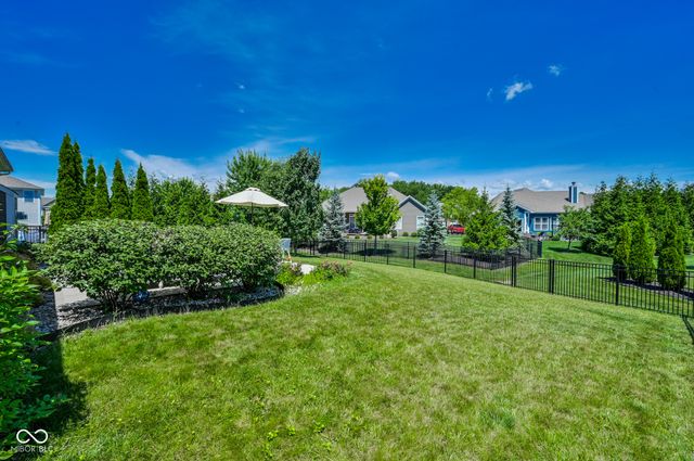 13848 Fieldcrest Drive, Mccordsville, IN 46055