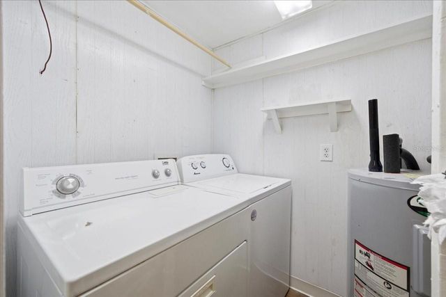 19513 DEER LAKE ROAD, Lutz, FL 33548