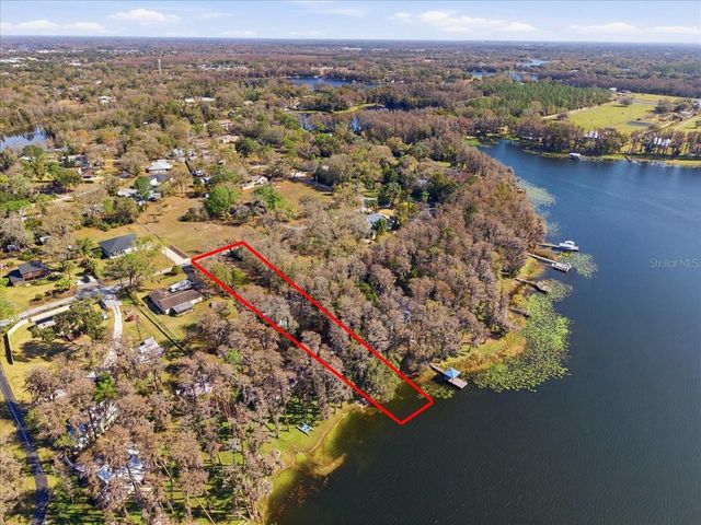 19513 DEER LAKE ROAD, Lutz, FL 33548