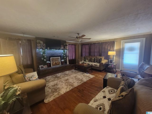 117 COUNTY ROAD 706, Roanoke, AL 36274
