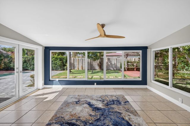 4781 NE 4th Avenue, Oakland Park, FL 33334