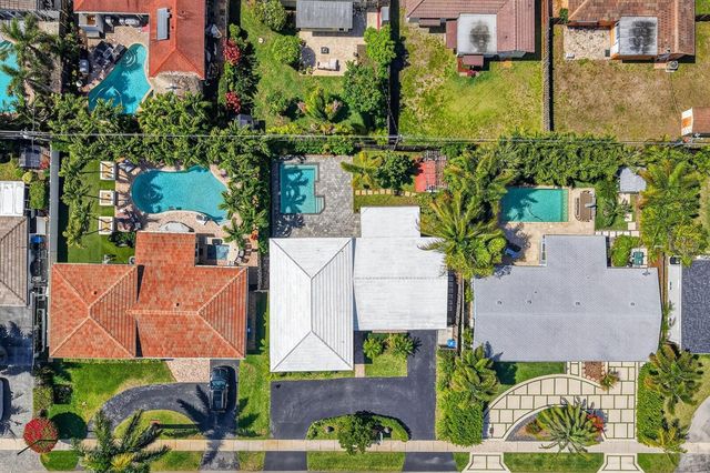 4781 NE 4th Avenue, Oakland Park, FL 33334