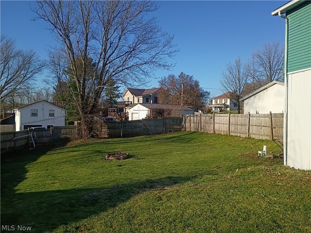 220 Market Street, Belmont, OH 43718