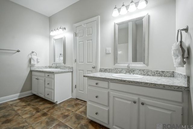 40486 Cross Ridge Ave, Gonzales, LA 70737