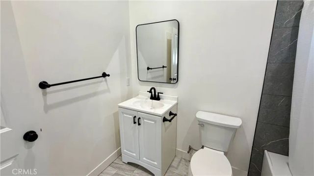 7845 Woodlake Avenue, West Hills, CA 91304