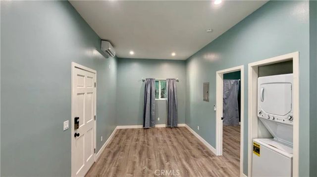 7845 Woodlake Avenue, West Hills, CA 91304