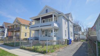 105 Malden St, Springfield, MA 01108