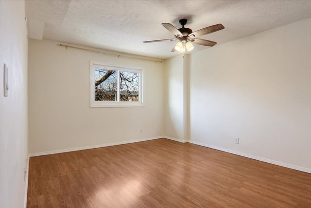 1920 Tracy Drive 12, Bloomington, IL 61704