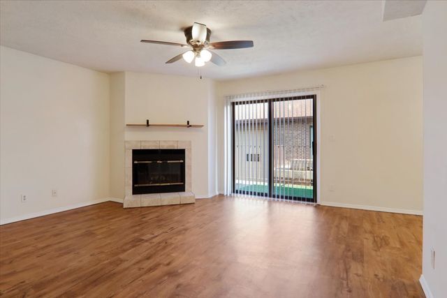 1920 Tracy Drive 12, Bloomington, IL 61704