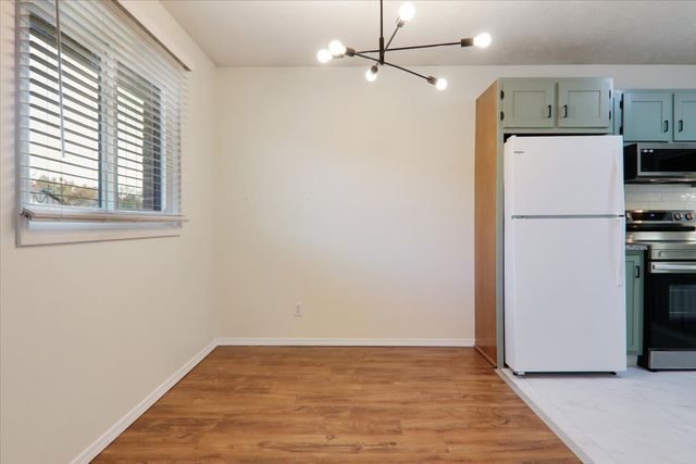 1920 Tracy Drive 12, Bloomington, IL 61704