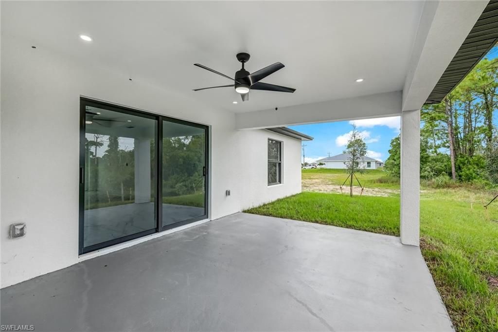 Image 24 of property listing at 523 Wilmington PKWY, Cape Coral, FL 33993