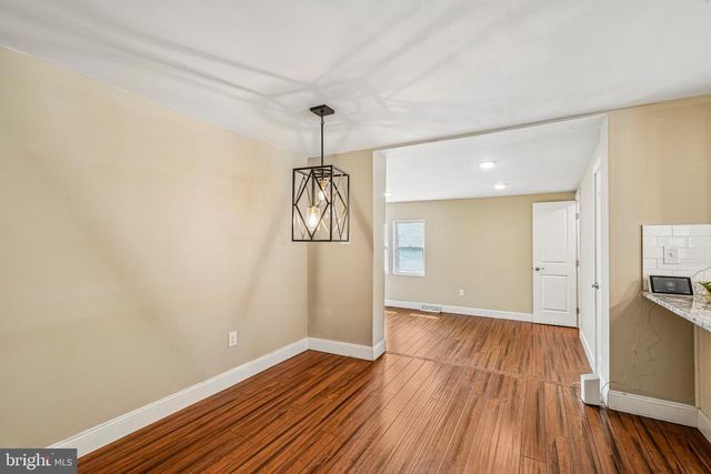 10 MAPLE LN, Hainesport, NJ 08036