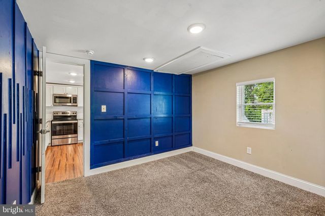 10 MAPLE LN, Hainesport, NJ 08036
