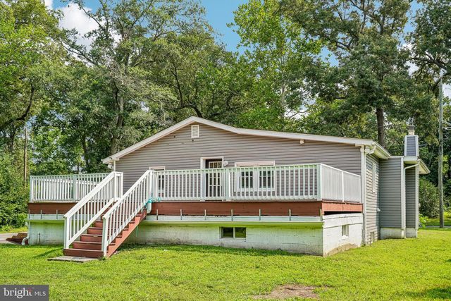 10 MAPLE LN, Hainesport, NJ 08036