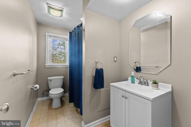 6744 RILEY RD, Warrenton, VA 20187