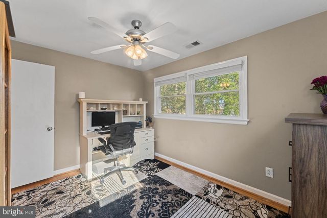 6744 RILEY RD, Warrenton, VA 20187