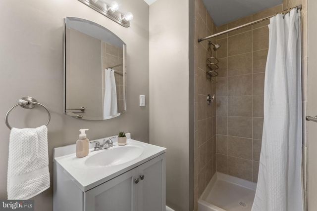 6744 RILEY RD, Warrenton, VA 20187