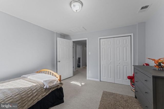 6744 RILEY RD, Warrenton, VA 20187