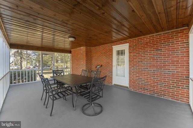 6744 RILEY RD, Warrenton, VA 20187