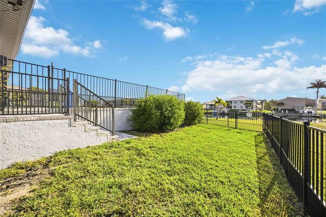 3240 WOOD THRUSH DRIVE 111 & 112, Punta Gorda, FL 33950