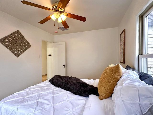 5623 36th AVENUE, Kenosha, WI 53144