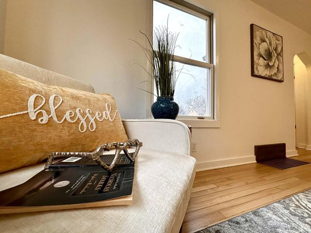 5623 36th AVENUE, Kenosha, WI 53144