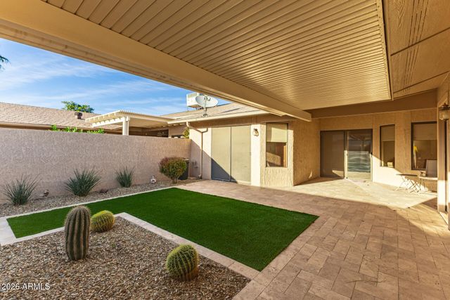 20241 N BROKEN ARROW Drive, Sun City West, AZ 85375