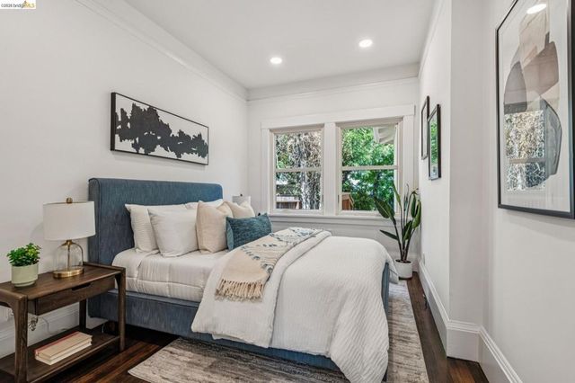4120 Webster, Oakland, CA 94609