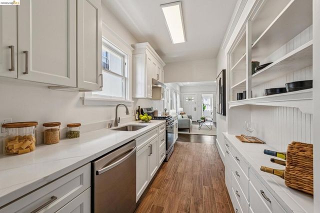 4120 Webster, Oakland, CA 94609