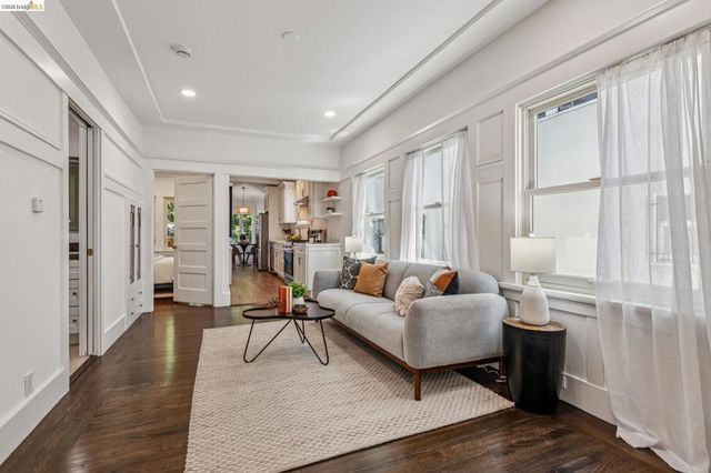 4120 Webster, Oakland, CA 94609