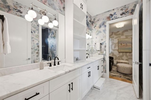 1414 N WESTMORELAND DRIVE, Orlando, FL 32804