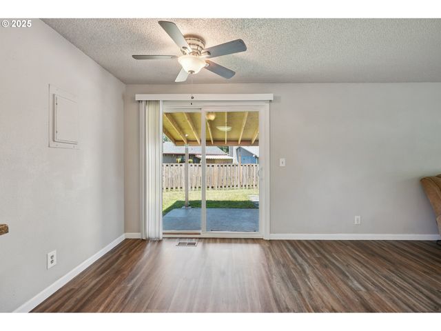 1700 Ne 231ST Ct, Wood Village, OR 97060