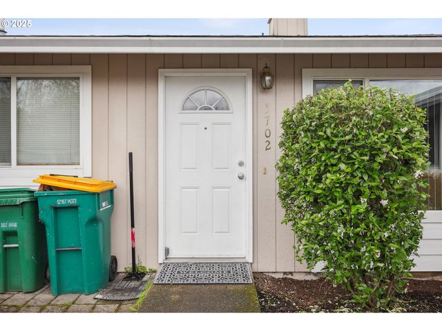 1700 Ne 231ST Ct, Wood Village, OR 97060