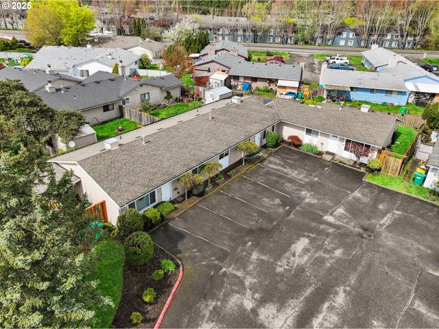 1700 Ne 231ST Ct, Wood Village, OR 97060