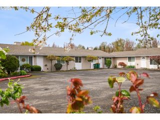 1700 Ne 231ST Ct, Wood Village, OR 97060