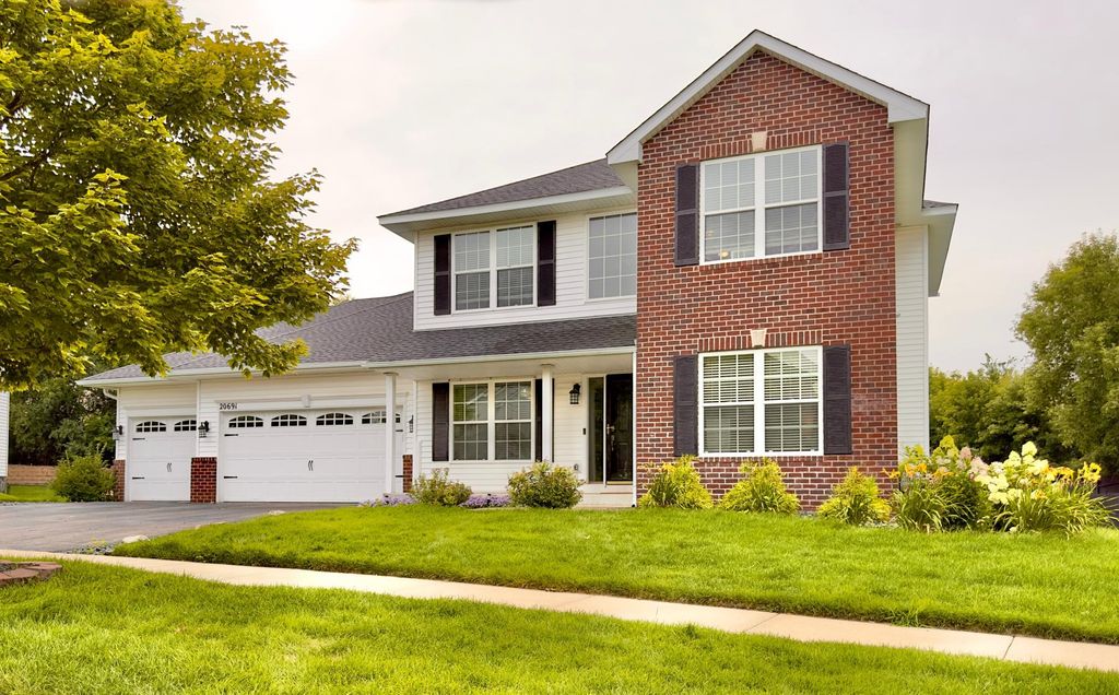 20691 E Oaks Drive, Farmington, MN 55024