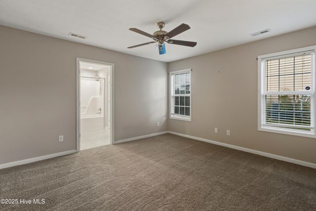 207 Seville Street, Jacksonville, NC 28546