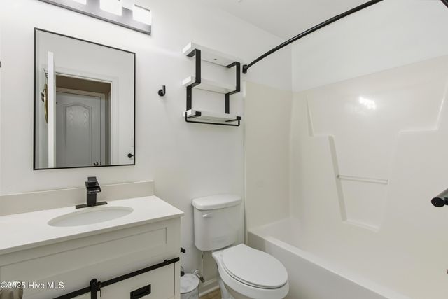 207 Seville Street, Jacksonville, NC 28546