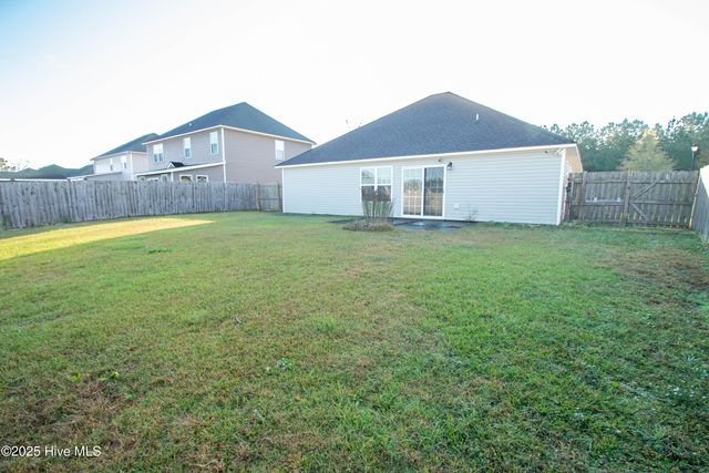 207 Seville Street, Jacksonville, NC 28546