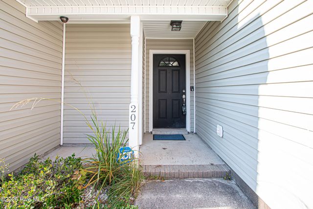 207 Seville Street, Jacksonville, NC 28546