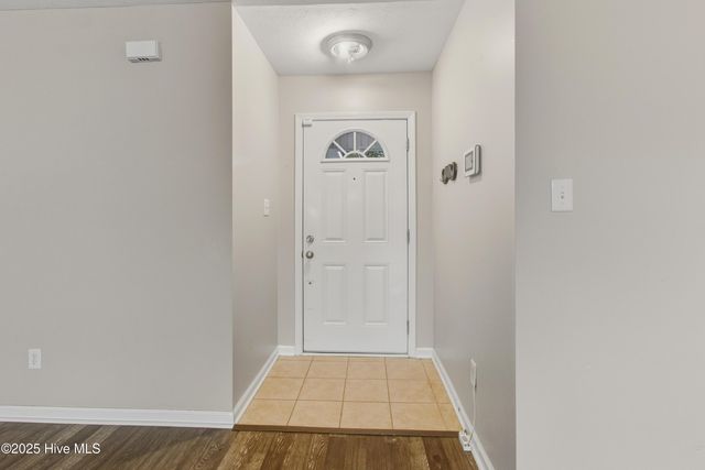 207 Seville Street, Jacksonville, NC 28546