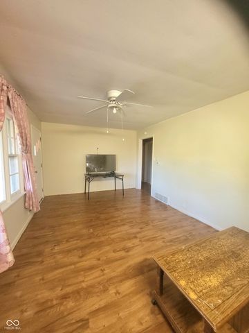 5656 Madison Avenue, Indianapolis, IN 46227