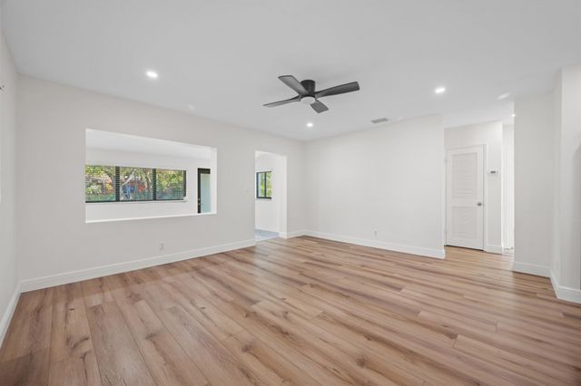 1512 Fletcher St, Hollywood, FL 33020