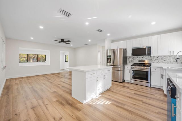 1512 Fletcher St, Hollywood, FL 33020