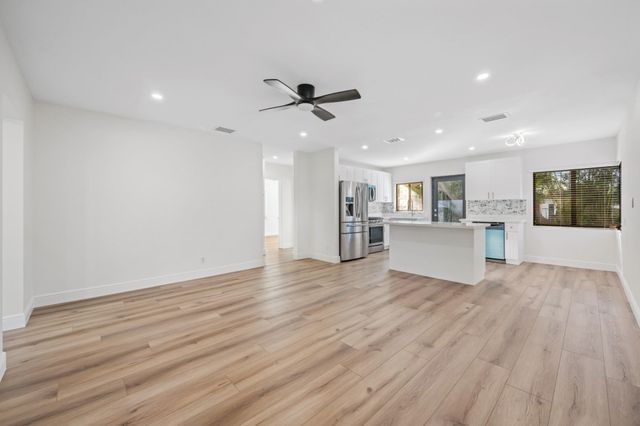 1512 Fletcher St, Hollywood, FL 33020