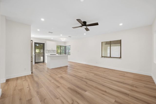 1512 Fletcher St, Hollywood, FL 33020