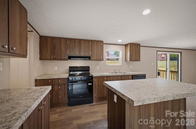 1862 Mesa Drive, Vale, NC 28168