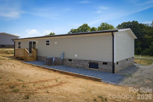 1862 Mesa Drive, Vale, NC 28168